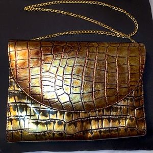 Chain fashion clutch purse